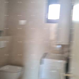 Moderan apartman s parkirnim mjestom i ostavom u bloku F, u blizini Umaga!