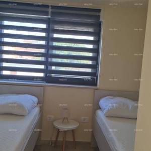 Moderan apartman s parkirnim mjestom i ostavom u bloku F, u blizini Umaga!