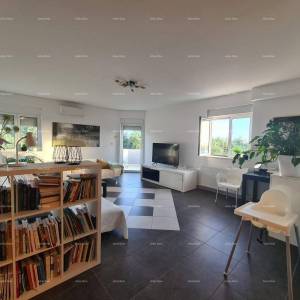 Moderan i prostran stan s pogledom na more – Ližnjan, 87,48 m²