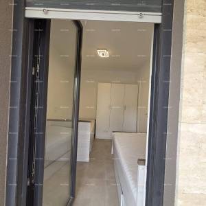 Moderan stan 70 m2 s vrtom – Štinjan, Pula