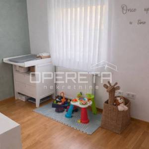 Prodaja, Stan, Vrapče, Vrapče, 4s, 86m2