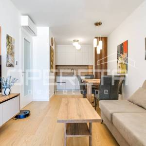 Moderan stan u novogradnji za najam -prvo useljenje