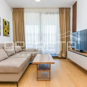 Moderan stan u novogradnji za najam -prvo useljenje