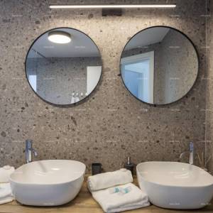 Moderna kuća u Medulinu, 800 m od centra i 150 m od mora – idealna za obitelj ili investiciju!