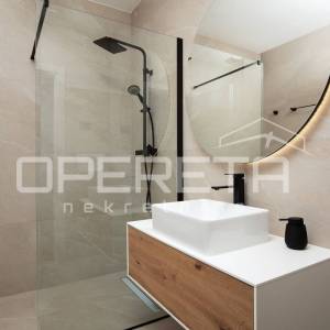 Moderna rezidencija 300 m2 s pogledom na more, ljetnom kuhinjom i vrhunskom opre