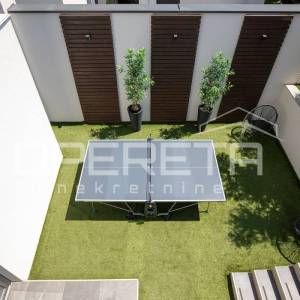 Moderna rezidencija 300 m2 s pogledom na more, ljetnom kuhinjom i vrhunskom opre