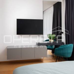 Moderna rezidencija 300 m2 s pogledom na more, ljetnom kuhinjom i vrhunskom opre