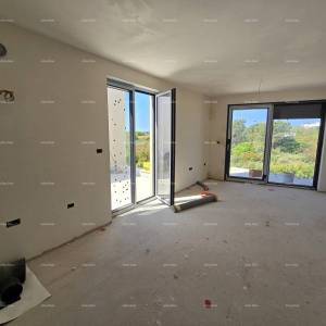 Moderno uređen stan u Medulinu, 2 km od mora, idealan za obitelj ili investiciju