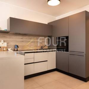 Najam, Marčelji, 84.13m2, 2s+db, balkon i terasa, zajednički bazen