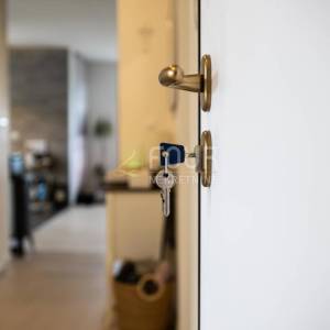 Najam, Marčelji, 84.13m2, 2s+db, balkon i terasa, zajednički bazen