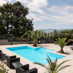 Najam, Marčelji, 84.13m2, 2s+db, balkon i terasa, zajednički bazen