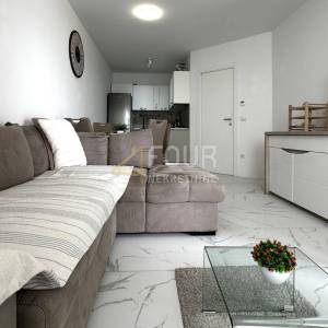 Najam, Rijeka, Srdoči, 50m2, 1s+db, lođa, pogled na more