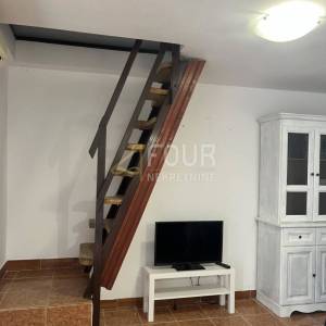 Najam, Rijeka, Trsat, samostojeća kuća, 50m2