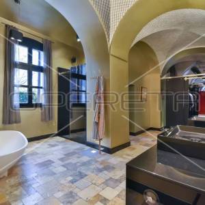 Najam, Stan, Centar, Gornji grad, 4s, 300m2
