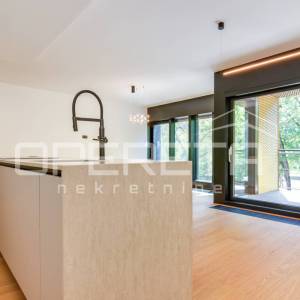 Najam, Stan, Centar, Ribnjak, 4s, 150m2