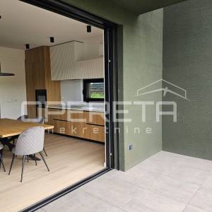 NAJAM, STAN, KVATRIĆ, Srebrnjak 315m2, (204 m2 netto)