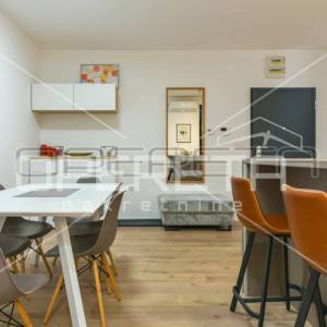 NAJAM, STAN, Trešnjevka, dvoetažni, 4 sobni