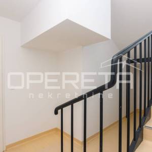 Najam, Ulični lokal, Trnje, Strojarska cesta, 400m2