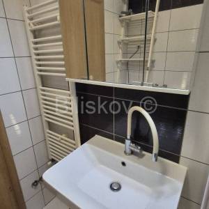 Najam,Jakuševec,lijep komforan trosoban stan,površine 66,35m2