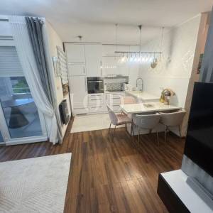 Namješten jednosoban apartman blizu mora, Šilo