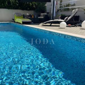 Namješten jednosoban apartman blizu mora, Šilo