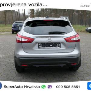 Nissan Qashqai 1.5 dCi Tekna 115 KS, LED+TEM+GR SJED+360+NAVI