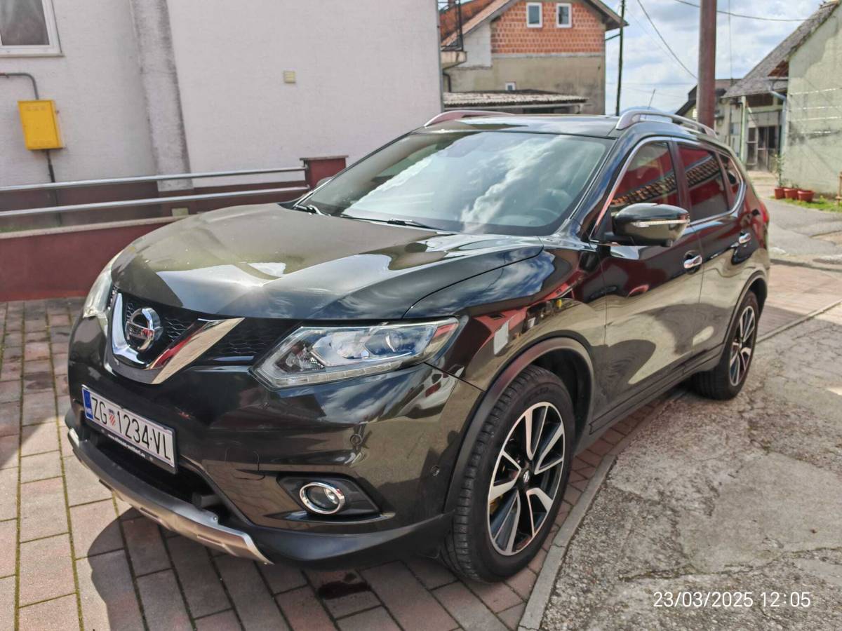 Nissan X-trail 2.0 dci Tekna XTronic 7 sjedala