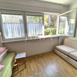 Njivice - Kijac, jednosobni apartman u prizemlju