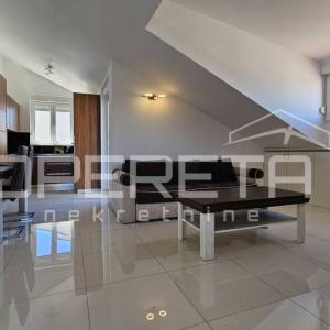 Novalja – 92 m², pogled na more, 3 terase, 2 parkinga