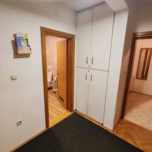 Novi Zagreb, Savski gaj, 4-sob. stan u kući, namješten i opremljen