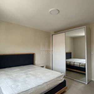 NOVO! Pomer, kuća s bazenom, 3SS