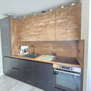 Novogradnja! Dvosoban stan s vrtom!