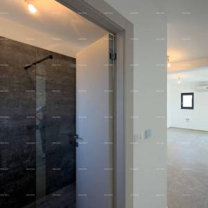 Novogradnja na odličnoj lokaciji.