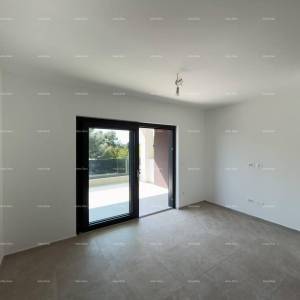 Novogradnja na odličnoj lokaciji.