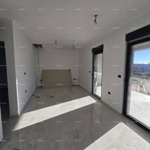 Novogradnja u Žminju.