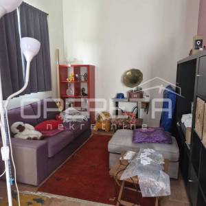 Obiteljska kuća s pogledom na Blatsko polje, Blato, otok Korčula