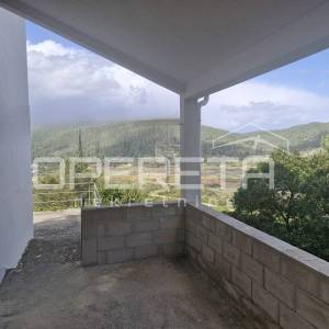 Obiteljska kuća s pogledom na Blatsko polje, Blato, otok Korčula