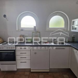 Obiteljska kuća s pogledom na Blatsko polje, Blato, otok Korčula