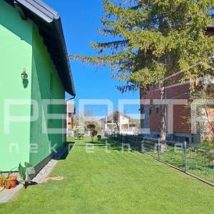 OBITELJSKA KUĆA, TUROPOLJE