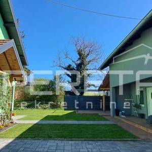 OBITELJSKA KUĆA, TUROPOLJE