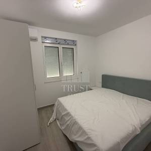 Okolica Pule: Moderna vila prizemnica s bazenom