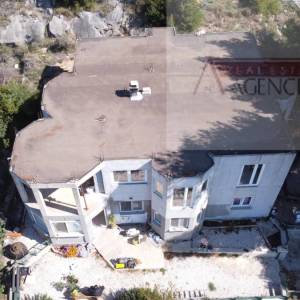 Omiš Duće kuća 263 m2 otvoren pogled na more