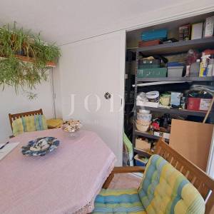 Omišalj - renovirana kuća s dvorištem u starom gradu 