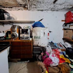 Omišalj - renovirana kuća s dvorištem u starom gradu 