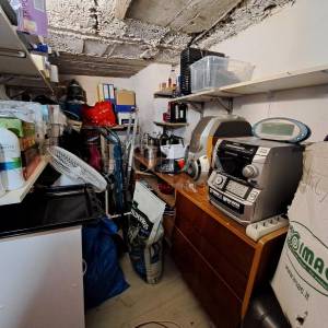 Omišalj - renovirana kuća s dvorištem u starom gradu 