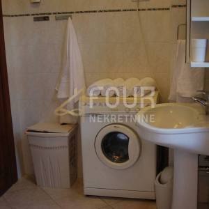 Opatija, 2s+db, 90m2, balkon, pogled na more