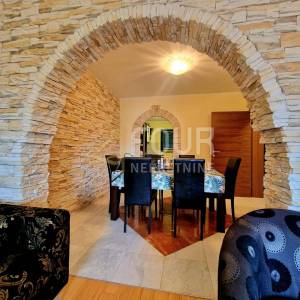 Opatija, Centar, vila s pogledom na more, 261m2