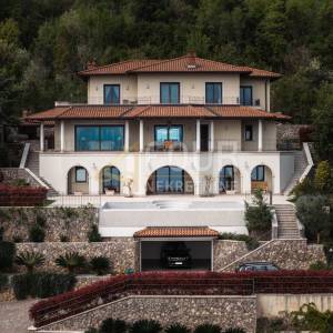 Opatija, Ičići, luksuzna vila s bazenom