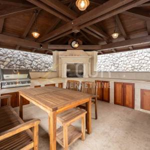 Opatija, Ičići, luksuzna vila s bazenom