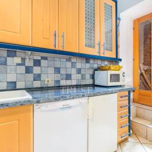 Opatija: Prostran stan 140 m², drugi red do mora s divnim pogledom (prodaja)